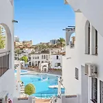 Pueblo Evita Sunny Daire